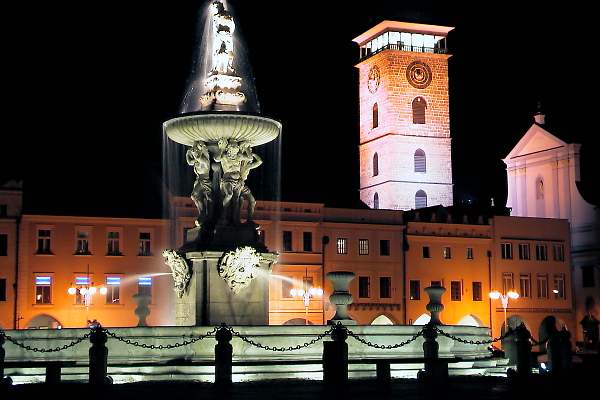 test_aktuell budweis_nachtaufnahme